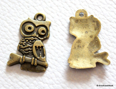 5 x Zinc Alloy Bronze Tone Owl Charm Pendants 15mm x 22mm